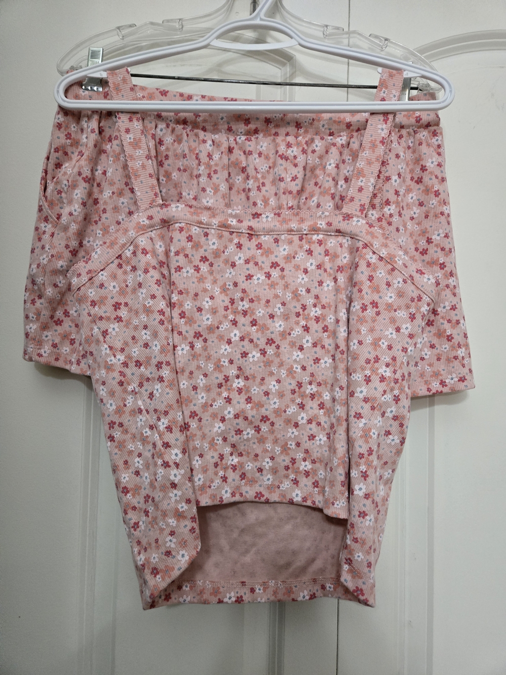 La Vie En Rose NWT 2 Piece Pajama Set Soft Peach Floral Knit Tank Top And Shorts